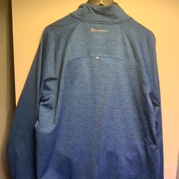 Champion blue sport jacket XL full zip - Picture 4 of 6